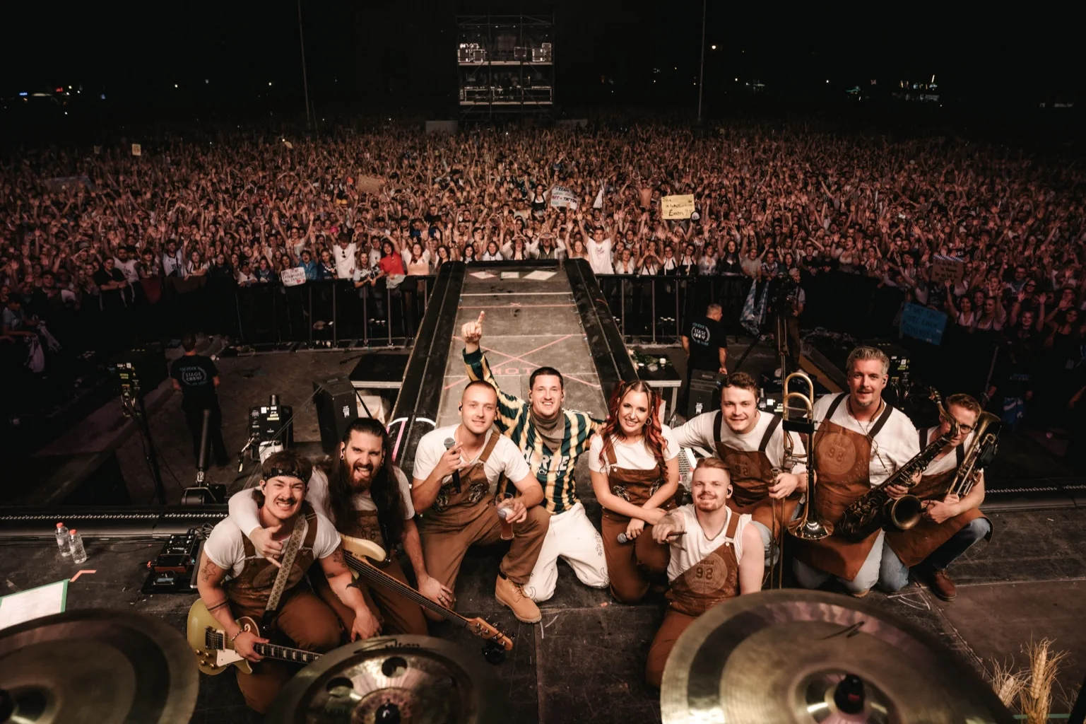 Philipp Zimmermann with TREAM on a large live stage